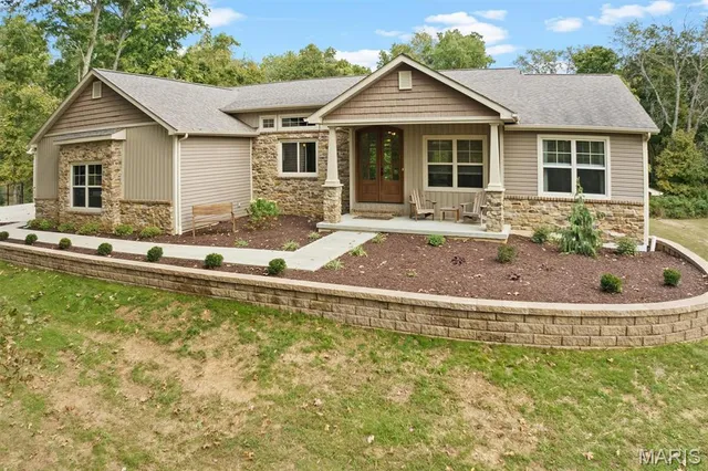 $659,000 | 7102 Clayton Road, Waterloo, IL 62298