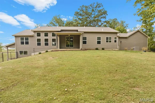 $659,000 | 7102 Clayton Road, Waterloo, IL 62298