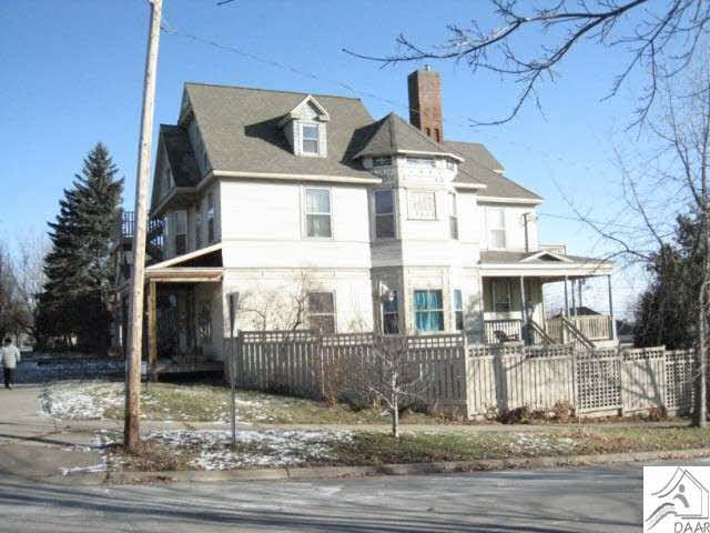 1602 Jefferson Street Duluth, MN 55812 - Photo 2 of 5