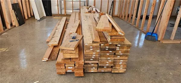 $137,000 | 1 Basswood Lane, Linn Valley, KS 66040