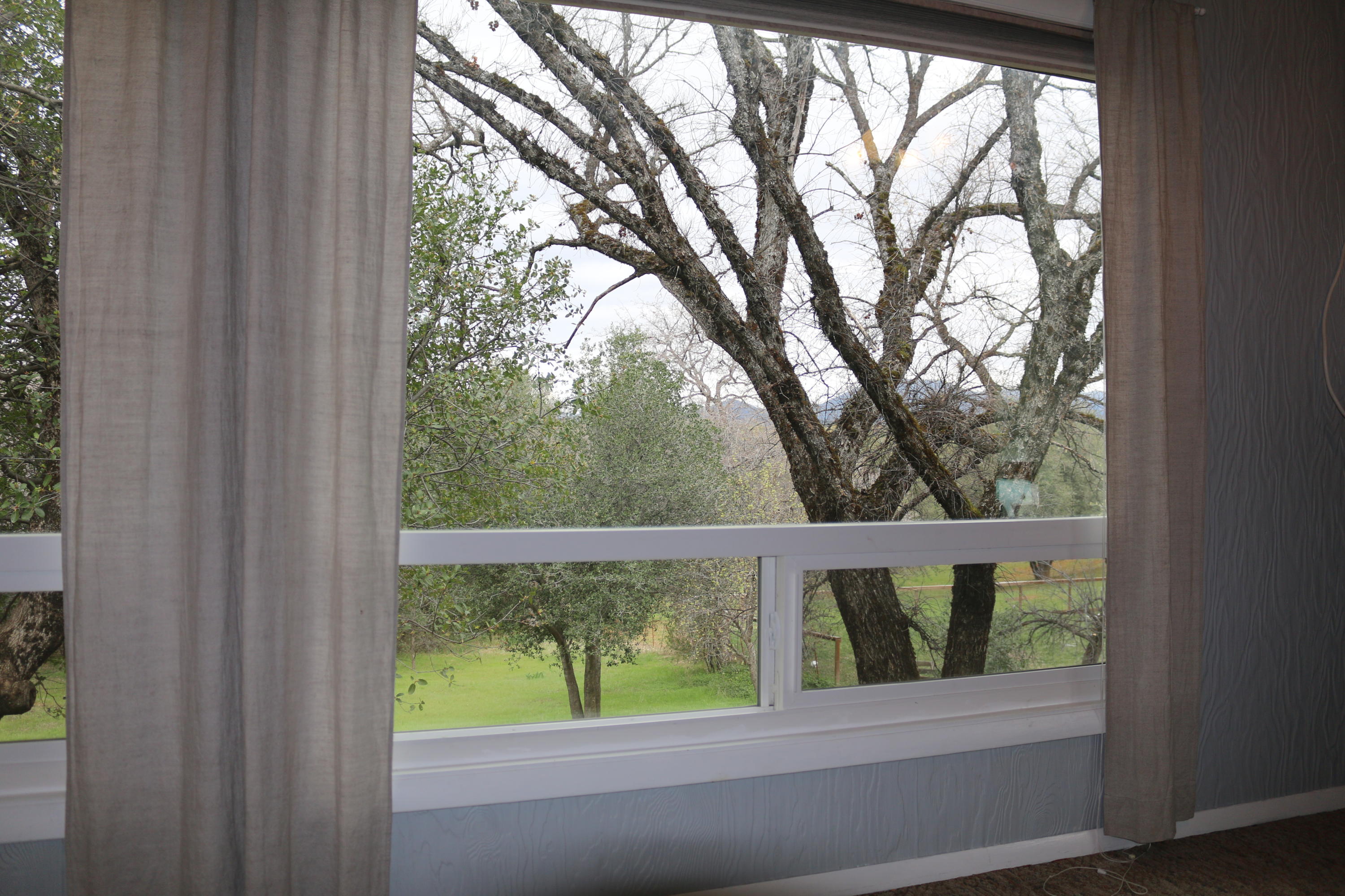1694 Ridge Drive Redding, CA 96001 - Photo 27 of 59 IMG_2701
