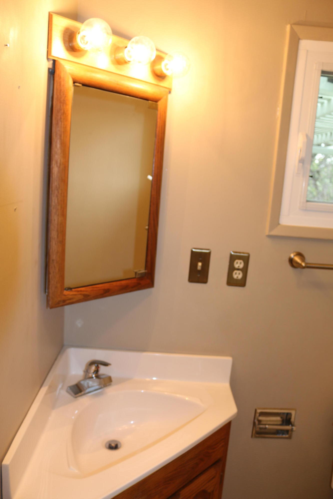 1694 Ridge Drive Redding, CA 96001 - Photo 35 of 59 IMG_2673