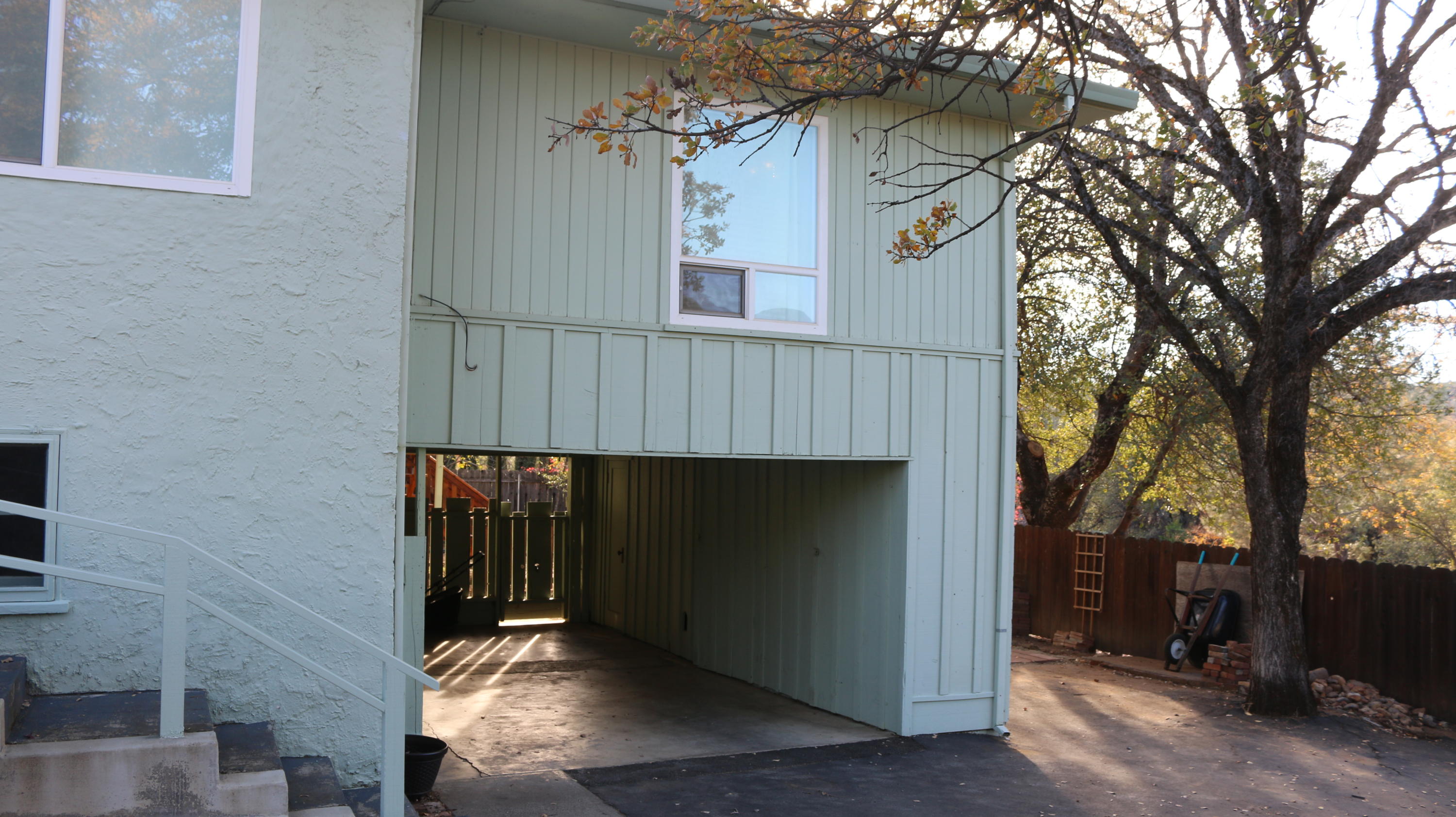 1694 Ridge Drive Redding, CA 96001 - Photo 5 of 59 IMG_2422