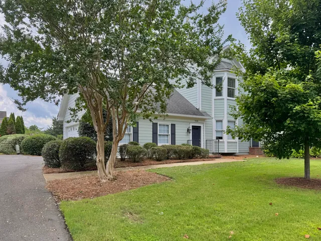 $450,000 | 1426 Heritage Landing Drive, Chattanooga, TN 37405