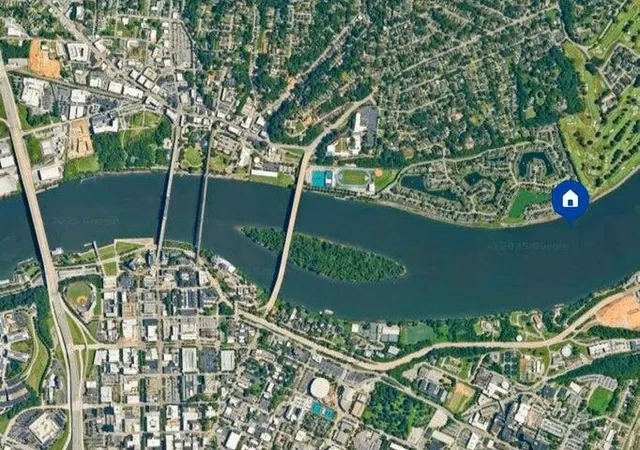 $450,000 | 1426 Heritage Landing Drive, Chattanooga, TN 37405