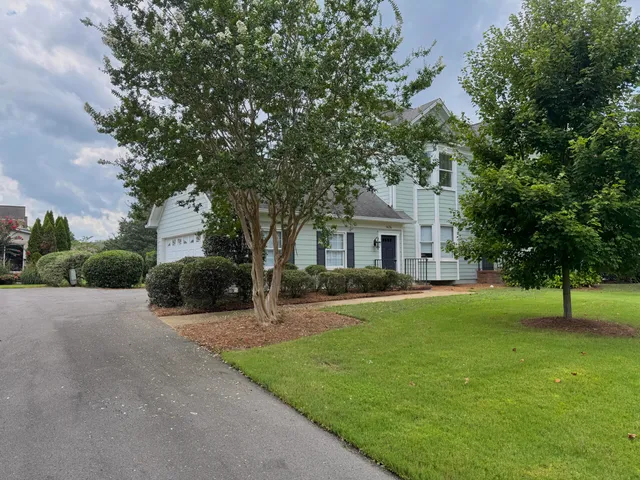 $450,000 | 1426 Heritage Landing Drive, Chattanooga, TN 37405