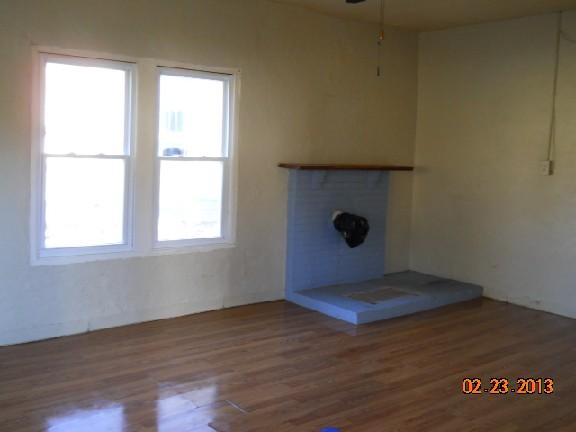 19 Ed Hankins Road Erin, TN 37061 - Photo 3 of 9 Living room