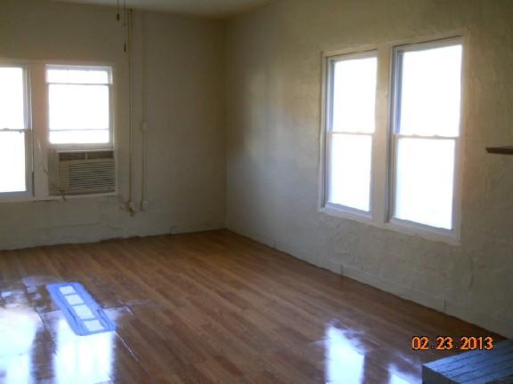 19 Ed Hankins Road Erin, TN 37061 - Photo 4 of 9 Living Room