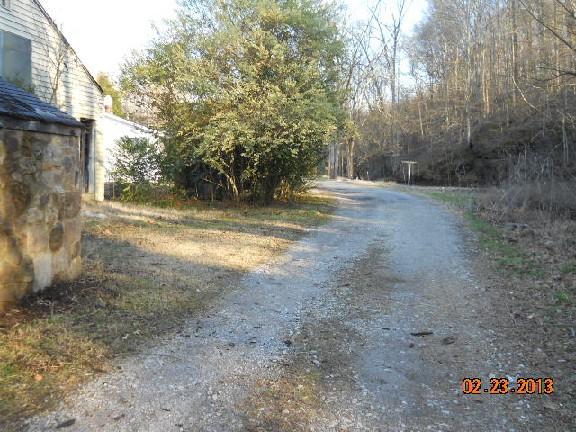 19 Ed Hankins Road Erin, TN 37061 - Photo 9 of 9 Ed Hankins Rd
