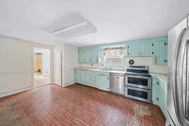 $799,900 | 9 Barnes Road, Hingham, MA 02043