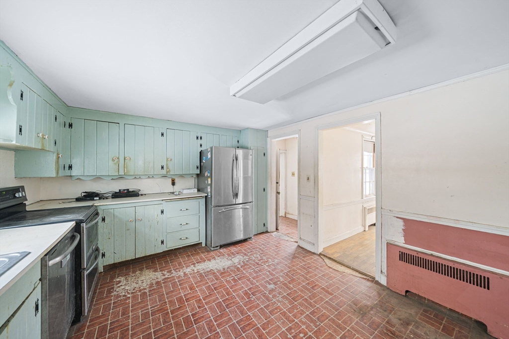 9 Barnes Road Hingham, MA 02043 - Photo 6 of 40