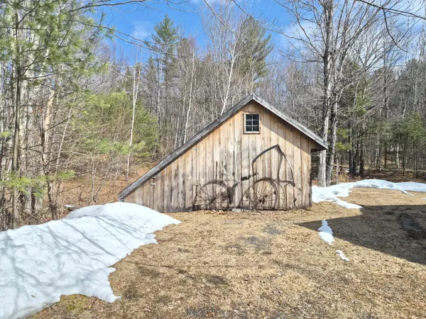 $392,900 | 579 Federal Row, Industry, ME 04938