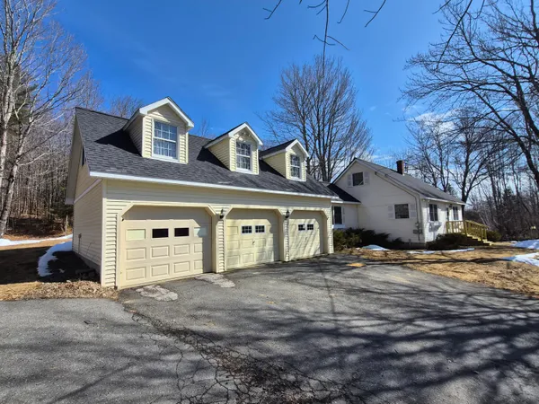 $392,900 | 579 Federal Row, Industry, ME 04938