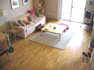 152 Everson Drive Santa Cruz, CA 95060 - Photo 3 of 7 a bedroom with a bed and flat screen tv