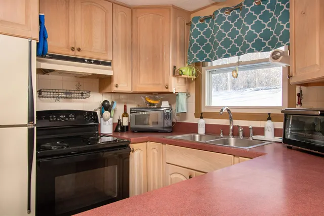 $269,000 | 239 Calkins Camp Road, Danville, VT 05828