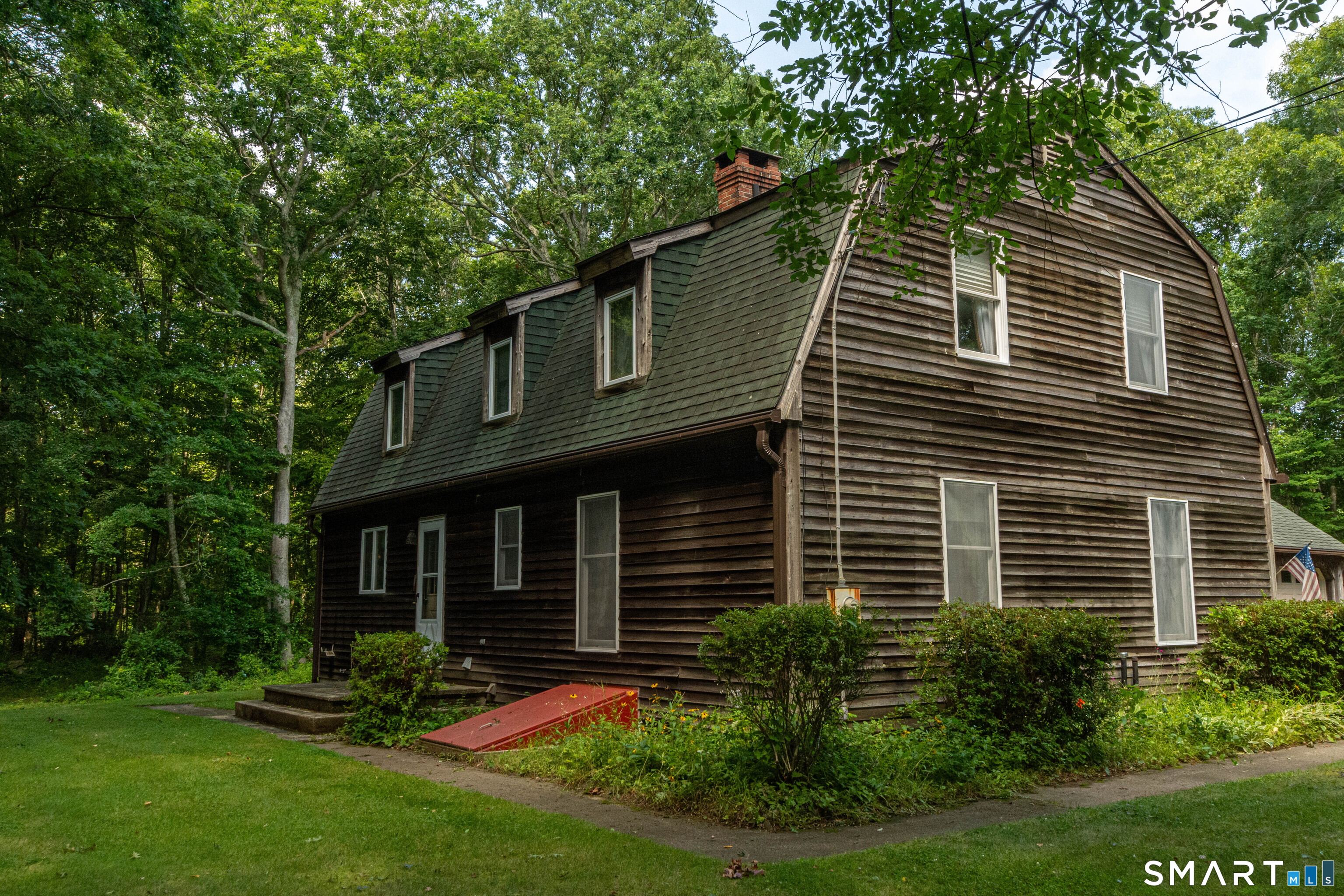 447 Pumpkin Hill Road Ledyard, CT 06339 - Photo 3 of 24 Gallery Image 3