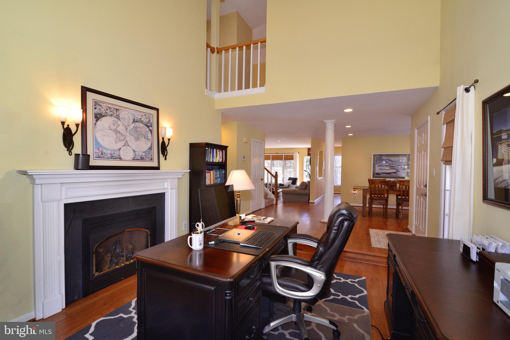 11627 Springhouse Place Reston, VA 20194 - Photo 11 of 46