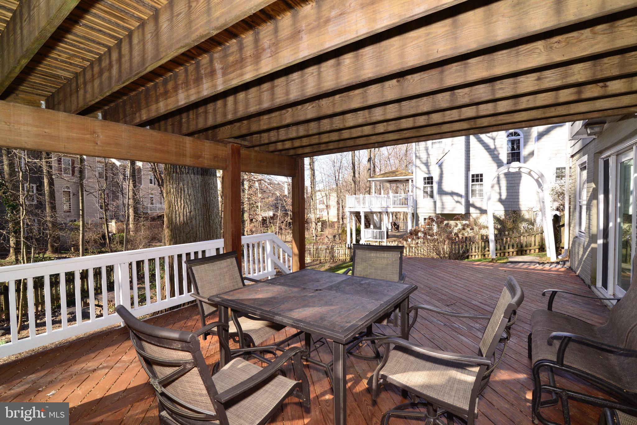 11627 Springhouse Place Reston, VA 20194 - Photo 40 of 46