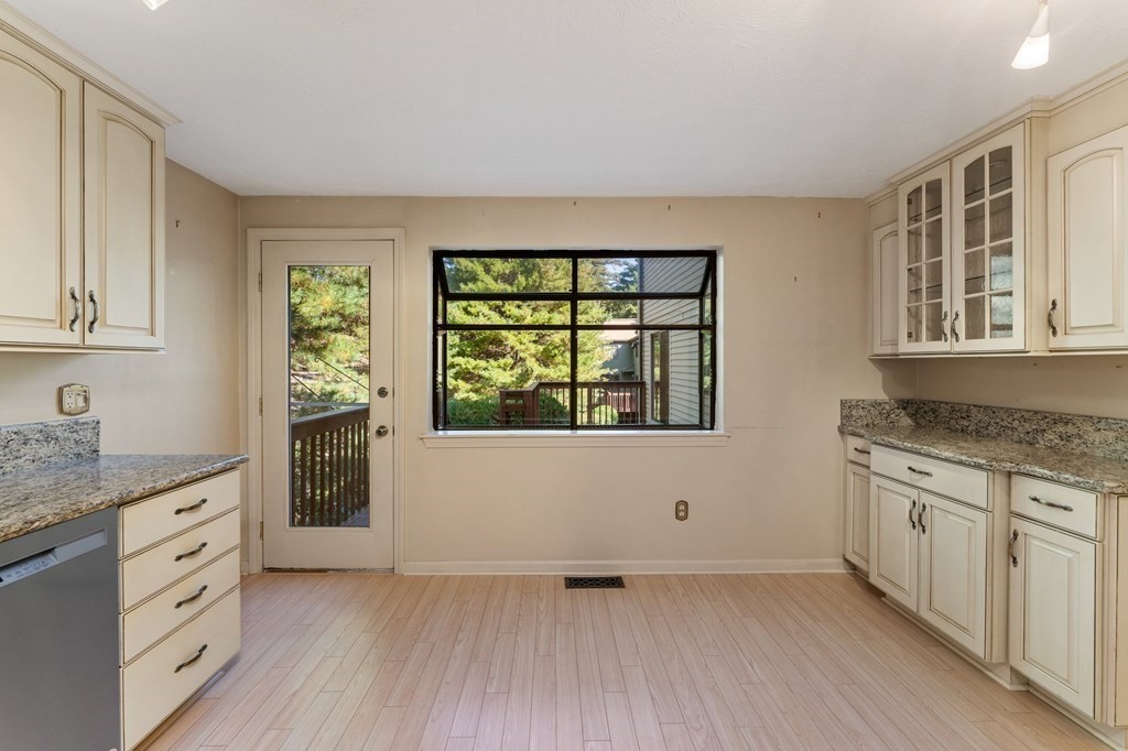 46 East Bluff Road, Unit 46 Ashland, MA 01721 - Photo 12 of 37 Gallery Image 12