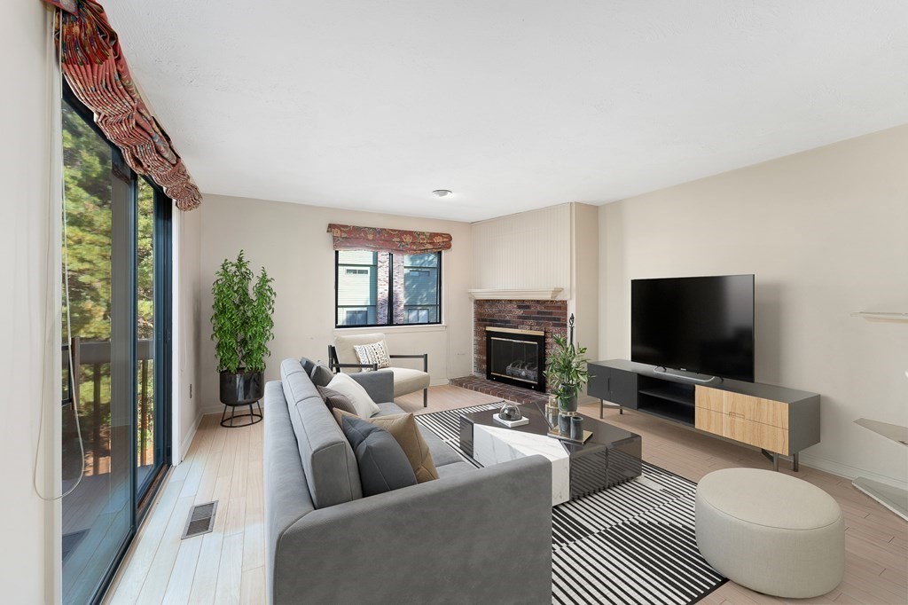 46 East Bluff Road, Unit 46 Ashland, MA 01721 - Photo 5 of 37 Gallery Image 5