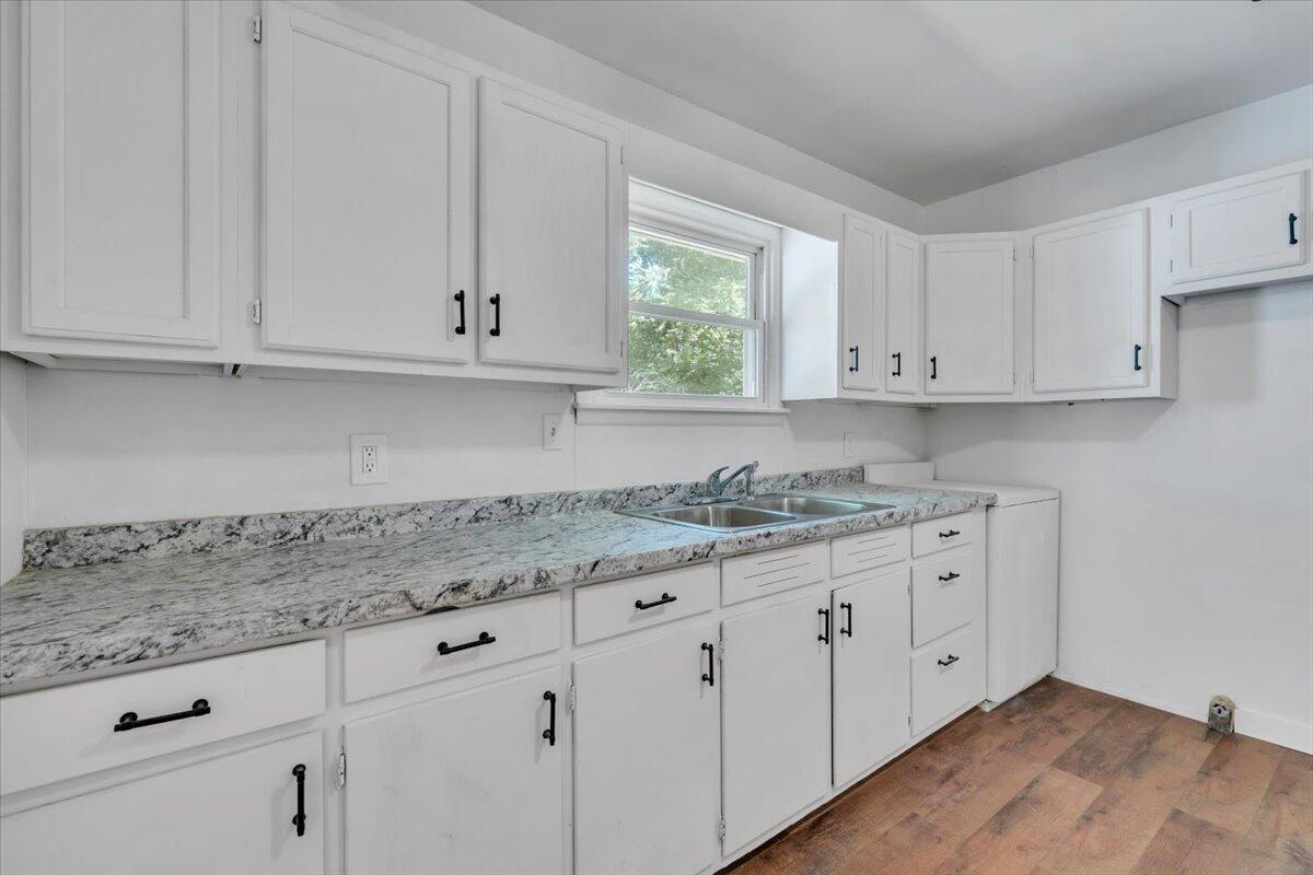 808 John Arthur Road Boones Mill, VA 24065 - Photo 10 of 27 3-MIB00619