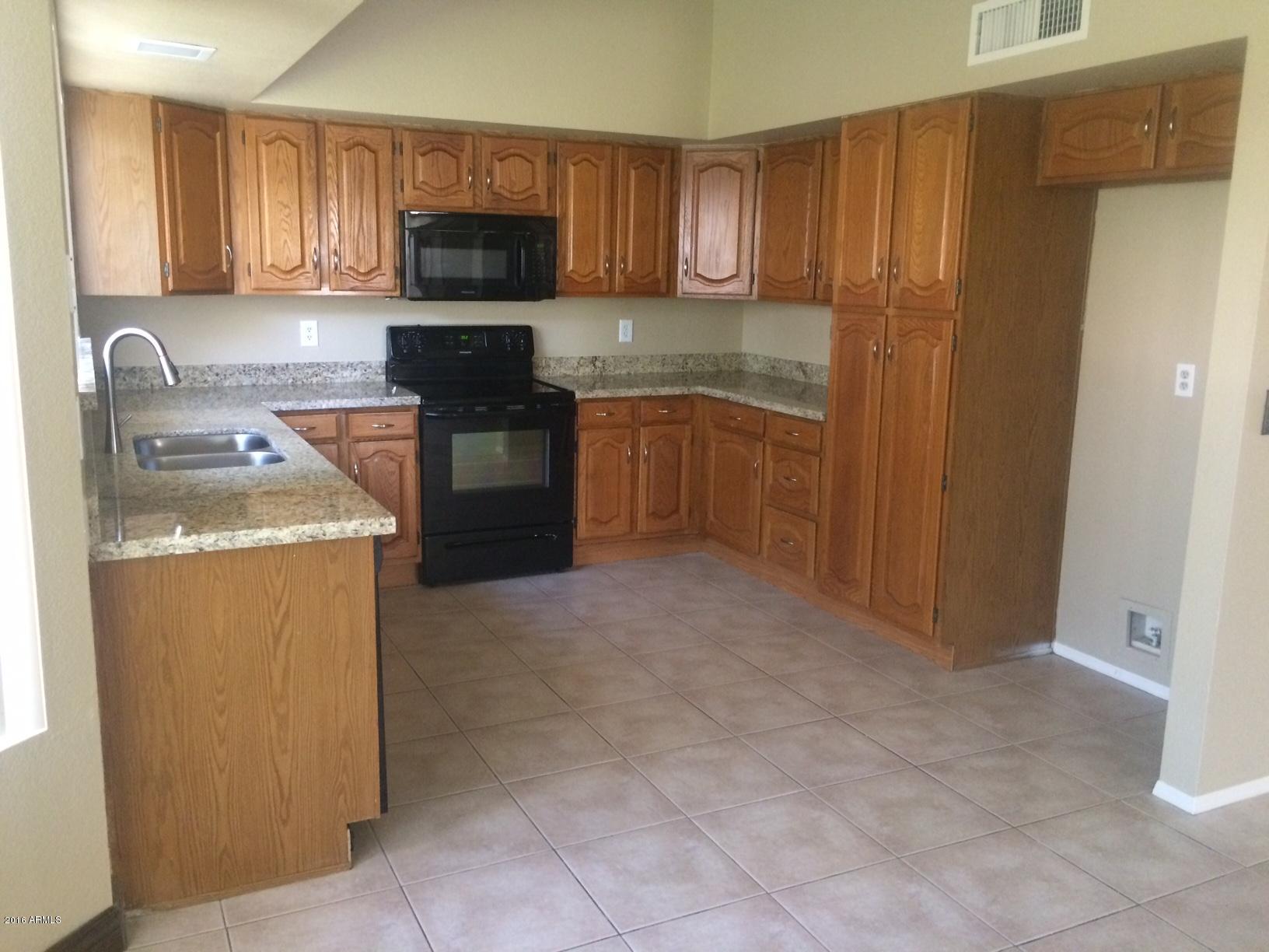 608 West Devon Court Gilbert, AZ 85233 - Photo 12 of 84 IMG_1845