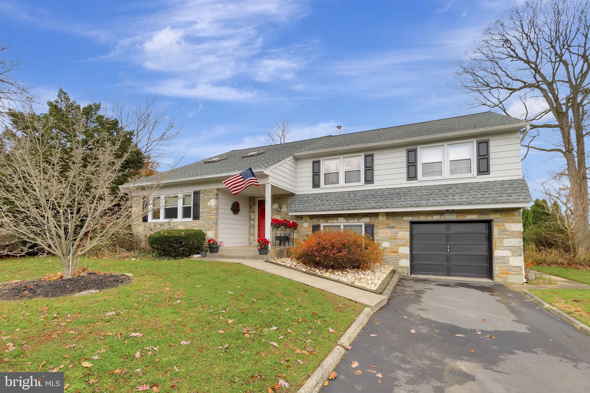 1043 Irvin Road Huntingdon Valley, PA 19006 - Photo 1 of 28