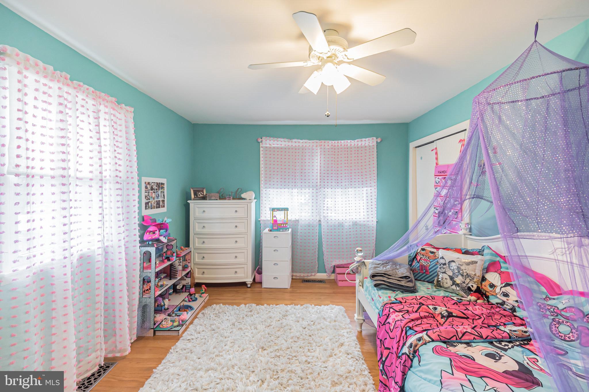 1043 Irvin Road Huntingdon Valley, PA 19006 - Photo 13 of 28