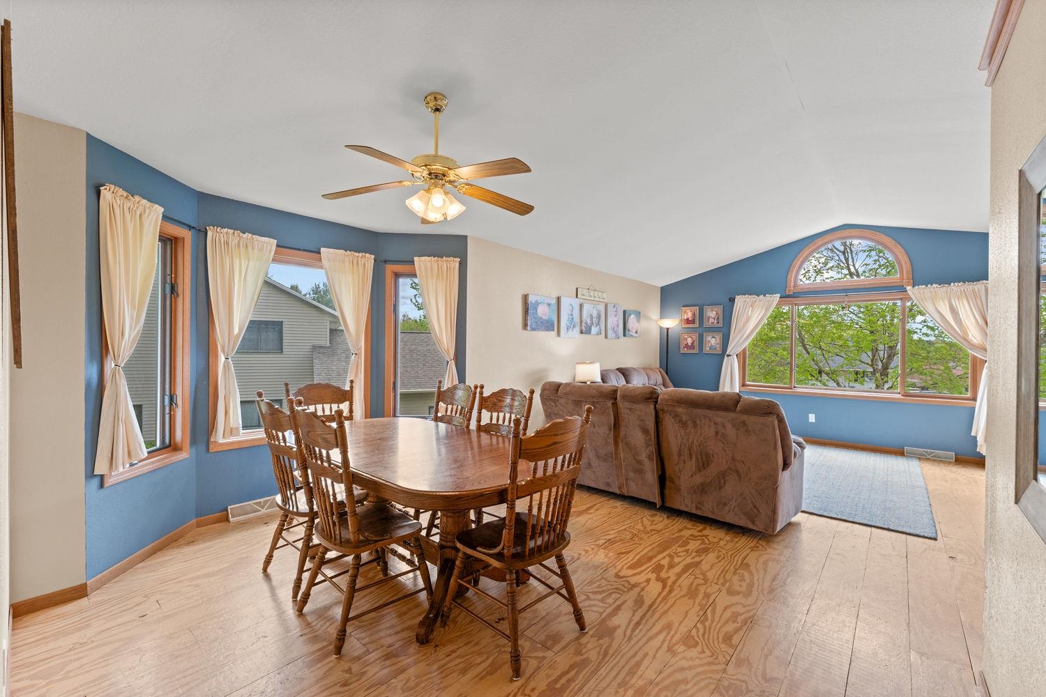 2366 Reinhardt Court Reedsburg, WI 53959 - Photo 13 of 50