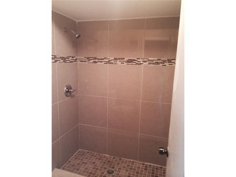 1649 Fairway Road, Unit 1649 Pembroke Pines, FL 33026 - Photo 8 of 8 Bathroom