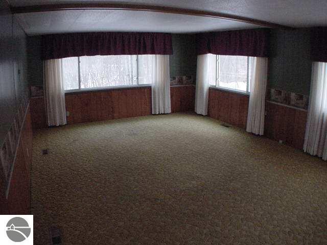 4615 Schoedel Road Manistee, MI 49660 - Photo 9 of 11 1699274-8.JPG