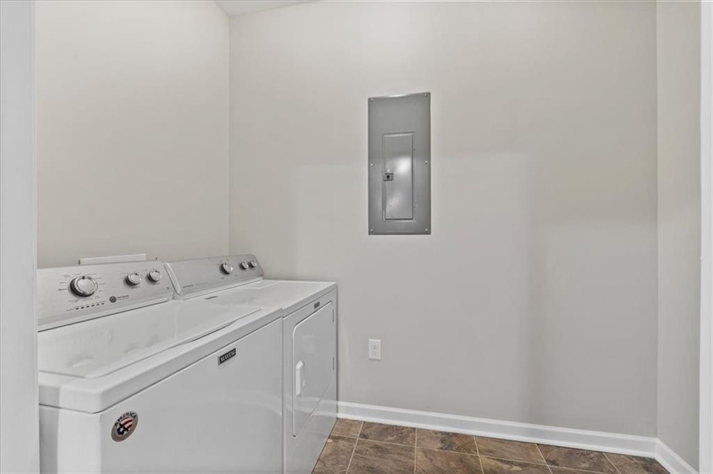 150 Old Mill Road, Unit 435 Cartersville, GA 30120 - Photo 14 of 22 a utility room with dryer and washer