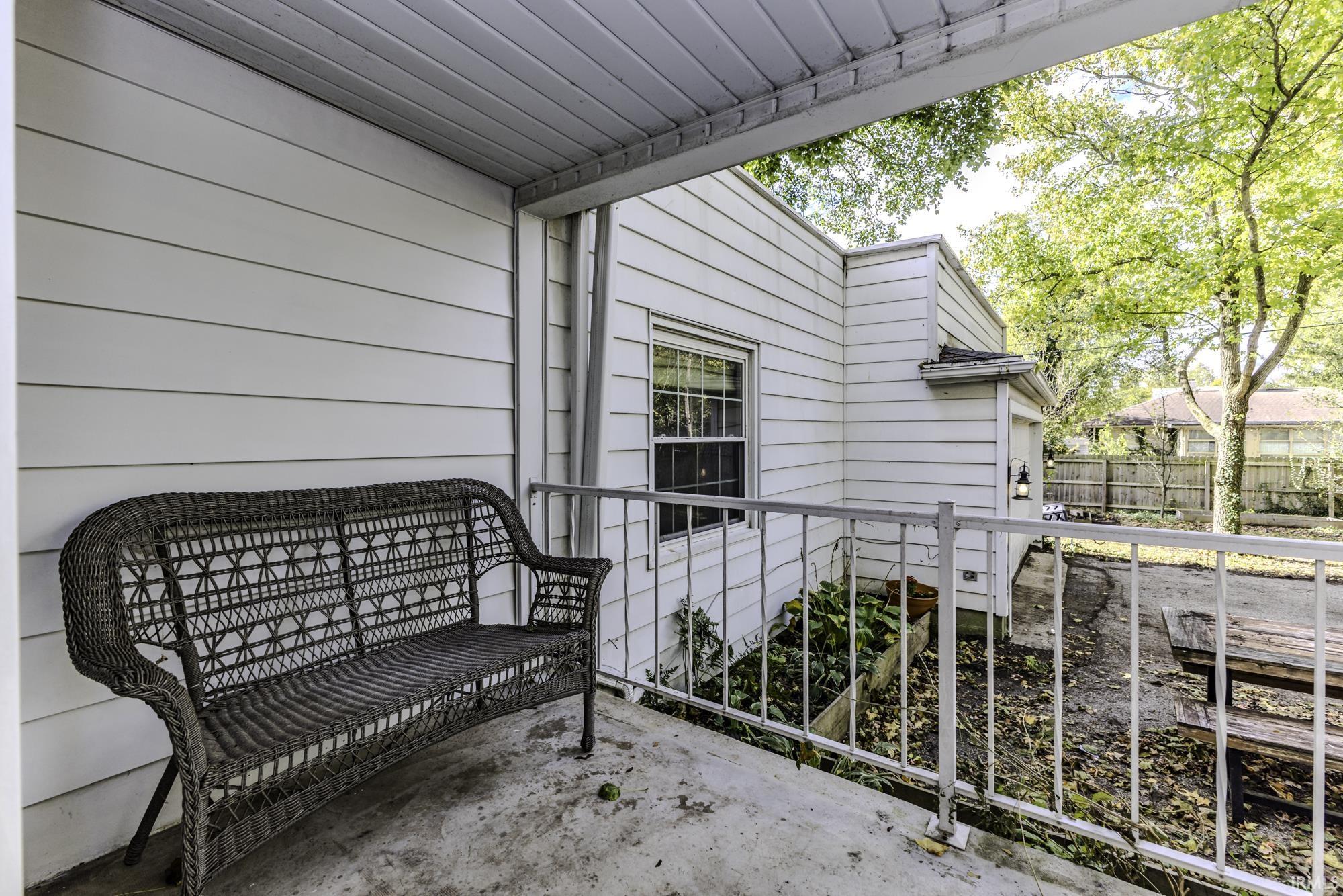 223 North Riley Road Muncie, IN 47304 - Photo 32 of 36