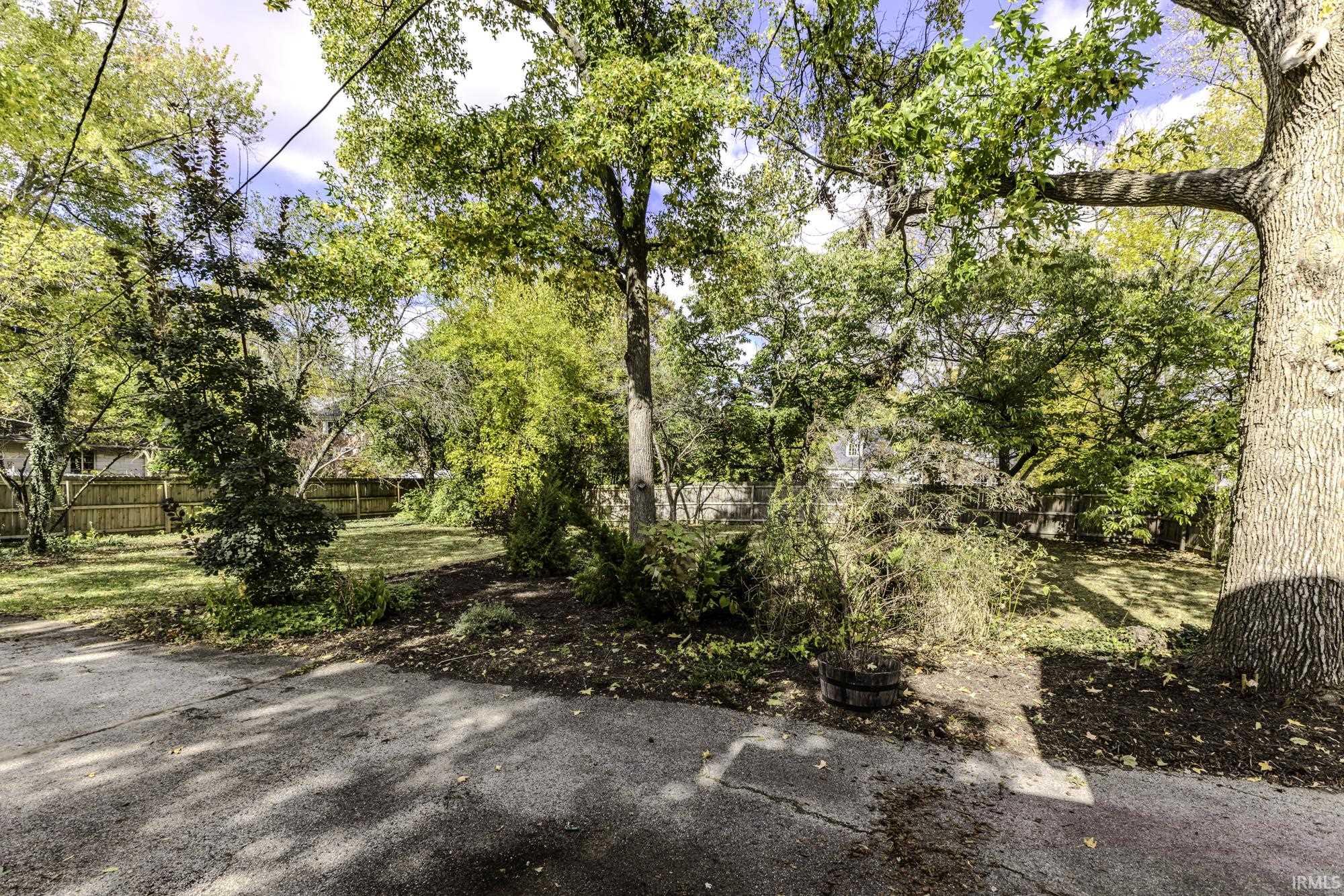 223 North Riley Road Muncie, IN 47304 - Photo 34 of 36