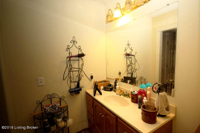 2912 Sunbeam Road Leitchfield, KY 42754 - Photo 31 of 90 bathr2