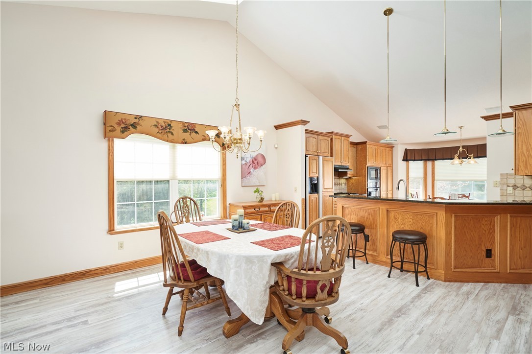 1484 Camden Ridge Boulevard Akron, OH 44312 - Photo 5 of 33