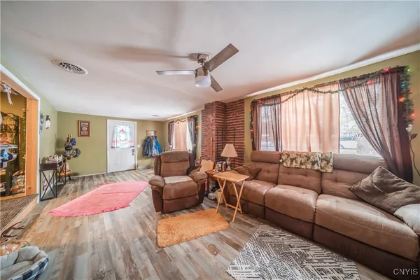 $189,900 | 1360 County Rte 3, Hannibal, NY 13074