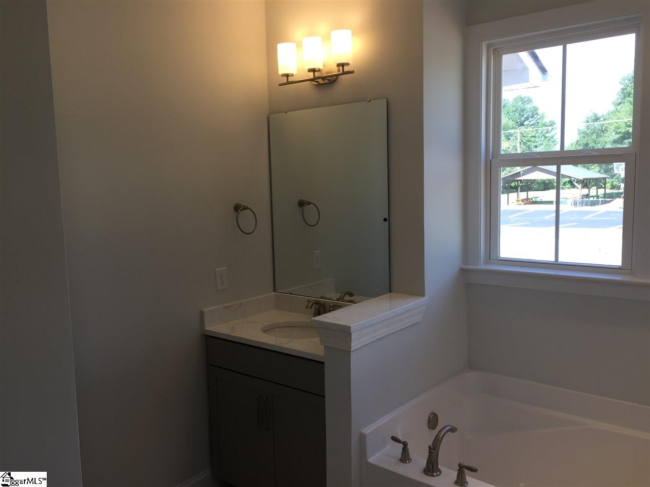 23 Bell Road Greenville, SC 29607 - Photo 19 of 34 Gallery Image 19