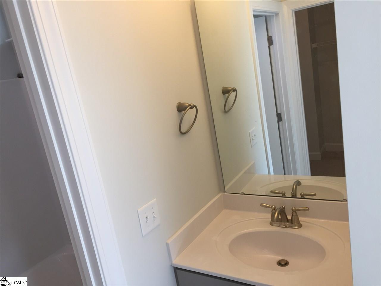 23 Bell Road Greenville, SC 29607 - Photo 27 of 34 Gallery Image 27