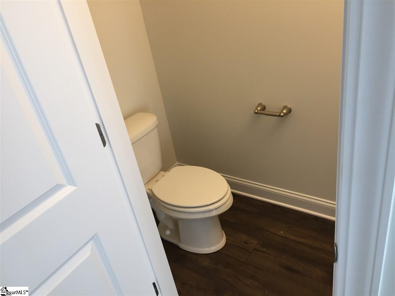 23 Bell Road Greenville, SC 29607 - Photo 7 of 34 Gallery Image 7