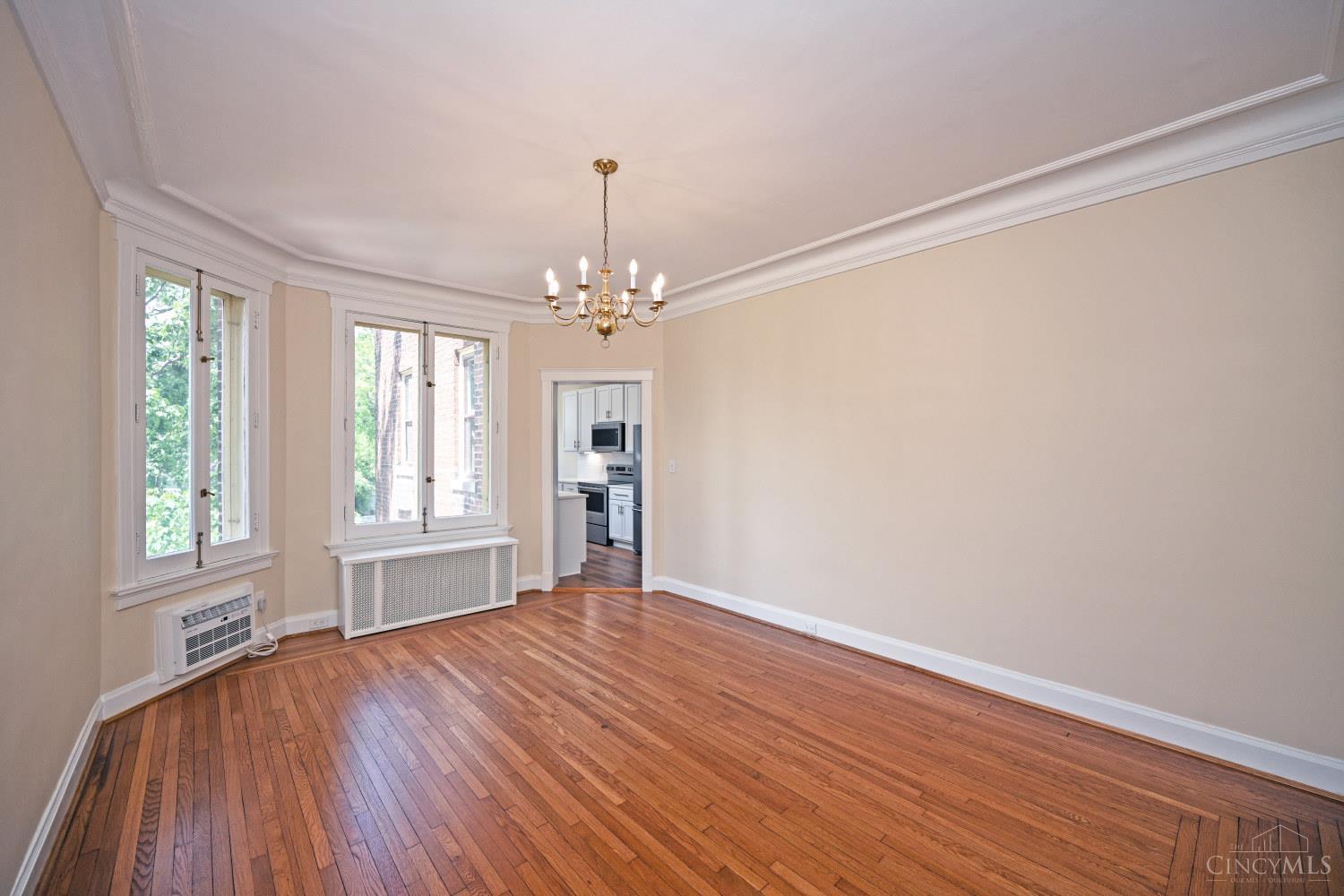 2138 Madison Road, Unit I Cincinnati, OH 45208 - Photo 20 of 41