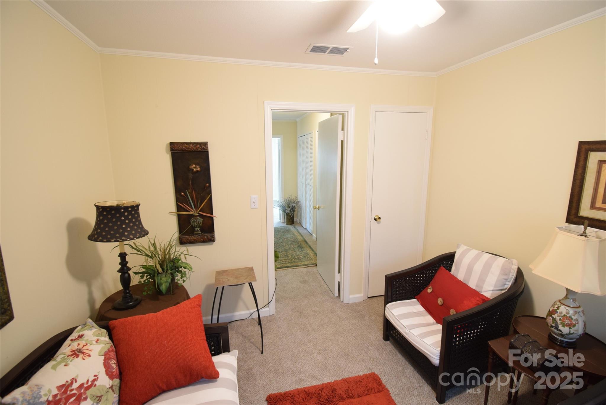 623 South New Hope Road, Unit 13 Gastonia, NC 28054 - Photo 17 of 30 a living room with furniture and a flat screen tv
