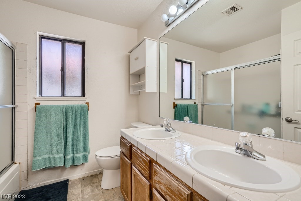 6545 Hartwood Road Las Vegas, NV 89108 - Photo 11 of 24
