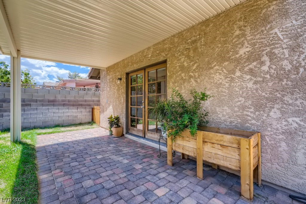 6545 Hartwood Road Las Vegas, NV 89108 - Photo 19 of 24