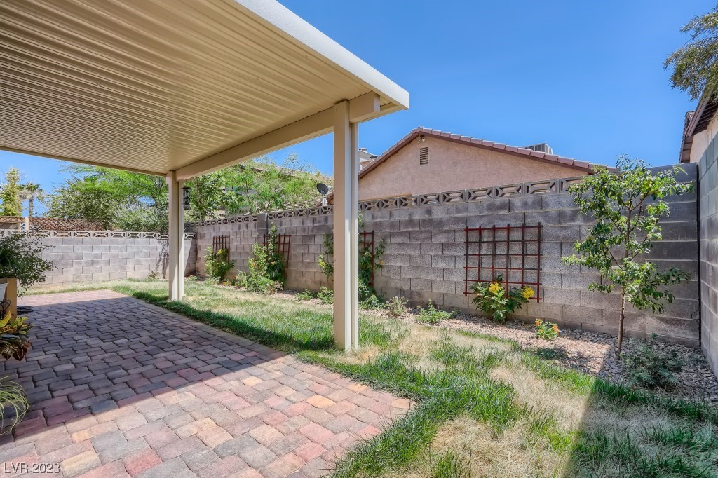 6545 Hartwood Road Las Vegas, NV 89108 - Photo 20 of 24