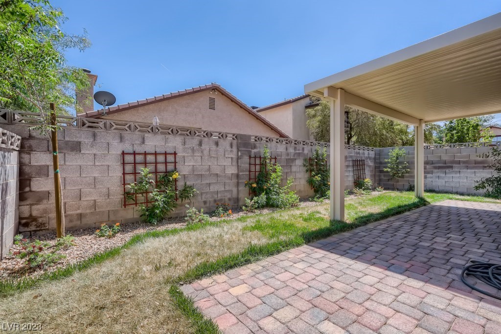6545 Hartwood Road Las Vegas, NV 89108 - Photo 22 of 24