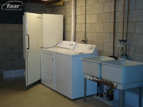 10952 Easton Road New Lothrop, MI 48460 - Photo 9 of 12 20211345-8.JPG