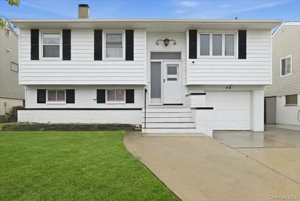 $749,000 | 48 East 1st Street, Freeport, NY 11520