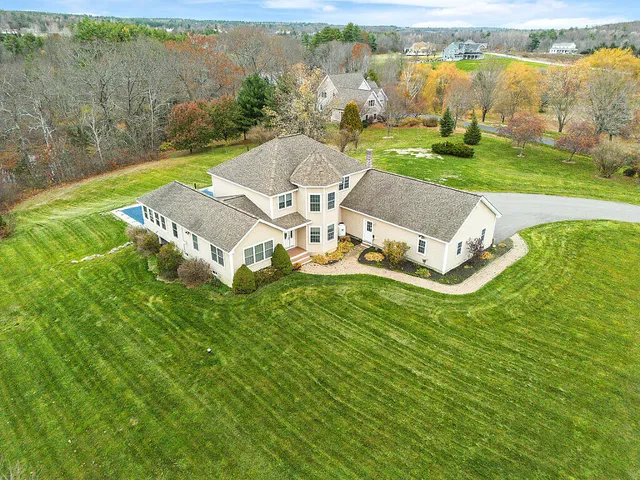 $799,000 | 2 Stream View Drive, Waterville, ME 04901