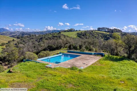 $1,495,000 | 10547 And 10443 Chalk Hill Road, Healdsburg, CA 95448